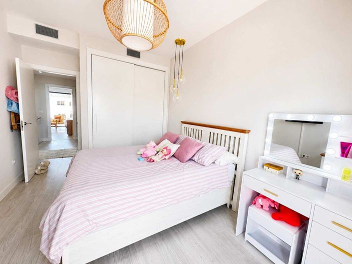Image No.46-3 Bed Property for sale