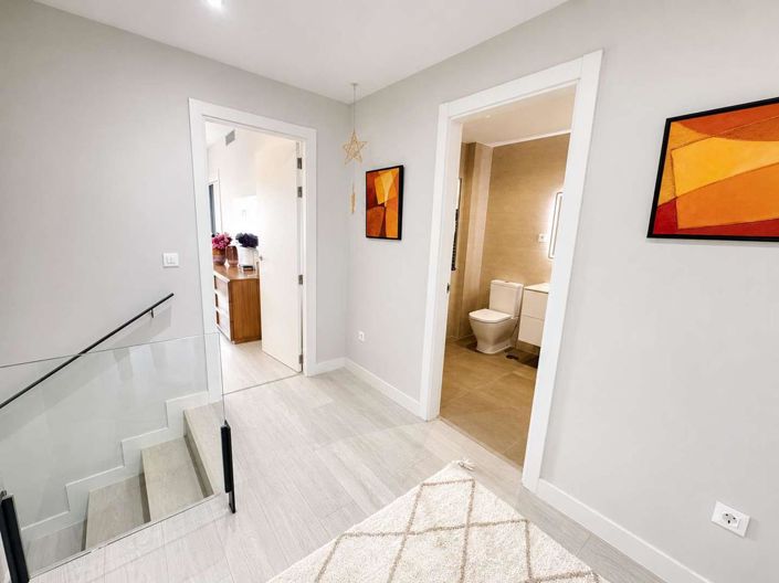 Image No.49-3 Bed Property for sale