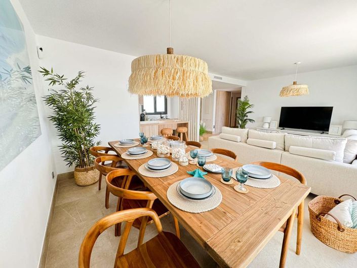Image No.17-3 Bed Property for sale