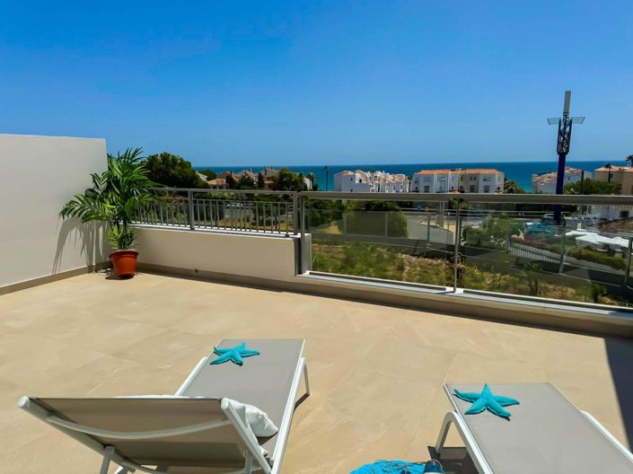 Image No.48-3 Bed Property for sale