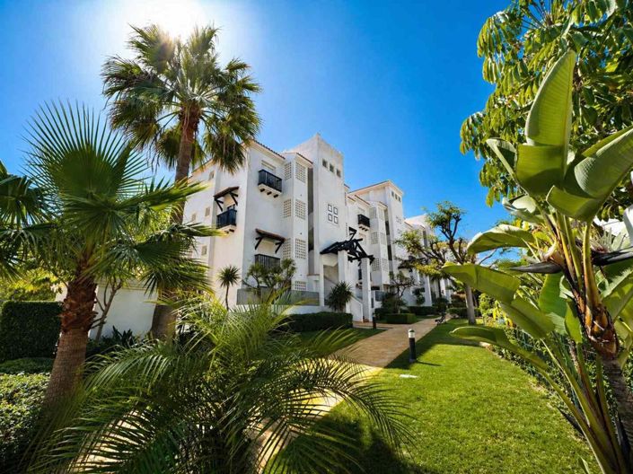 Image No.36-2 Bed Property for sale