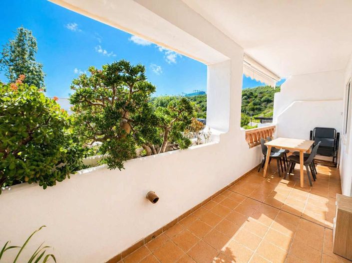 Image No.5-2 Bed Property for sale