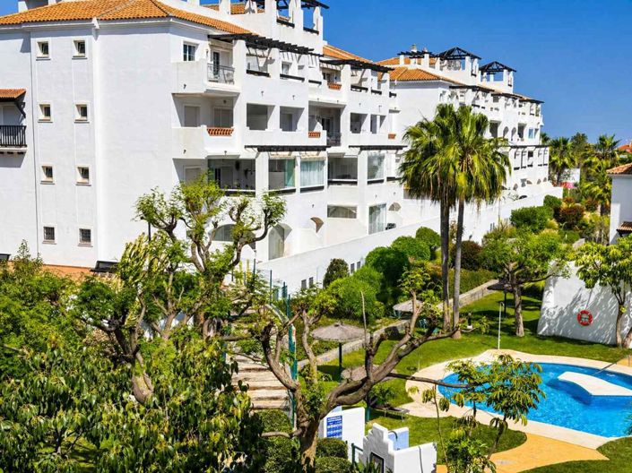 Image No.42-2 Bed Property for sale