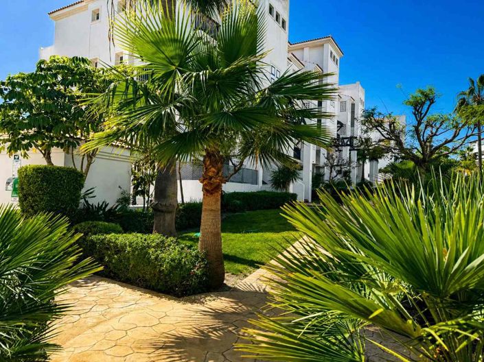 Image No.43-2 Bed Property for sale
