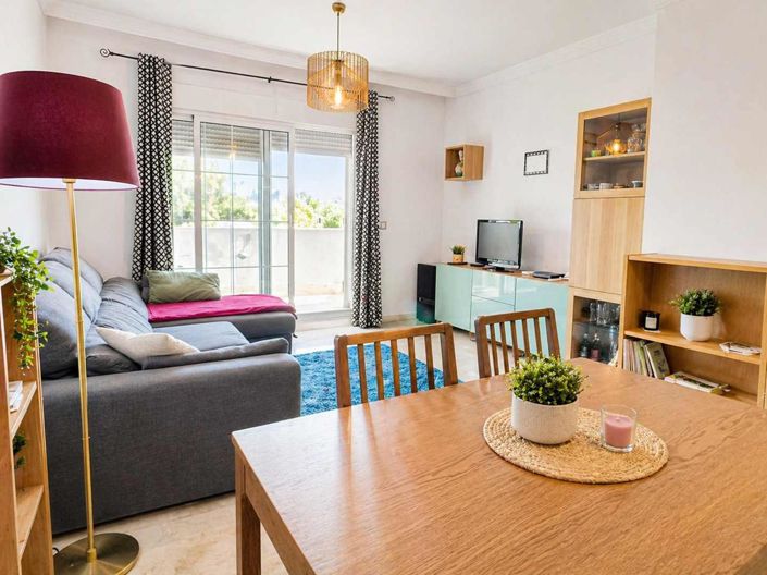 Image No.6-2 Bed Property for sale