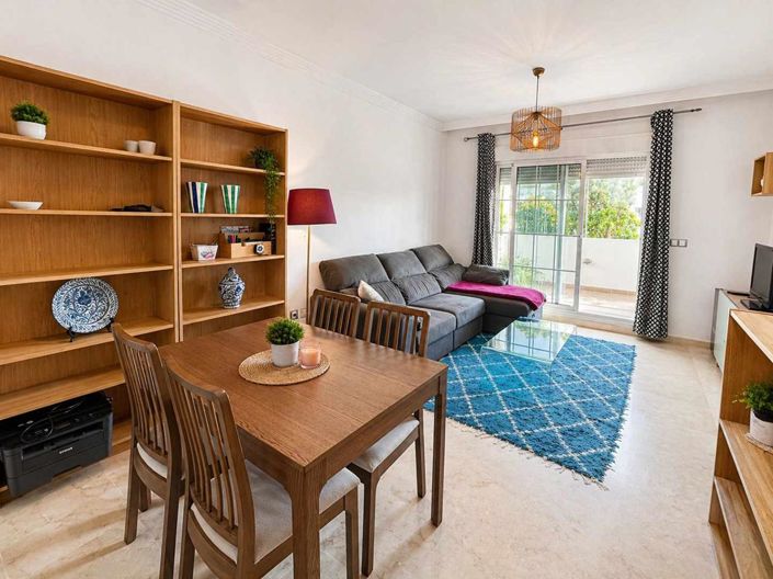 Image No.7-2 Bed Property for sale