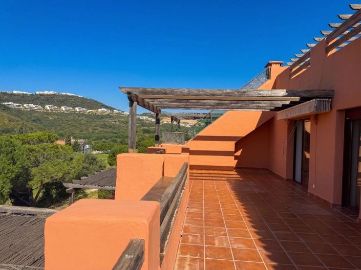 Image No.4-2 Bed Property for sale