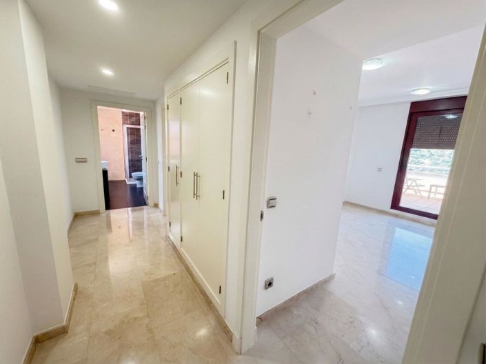 Image No.35-2 Bed Property for sale