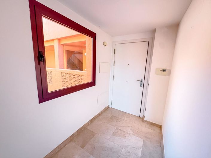 Image No.43-2 Bed Property for sale