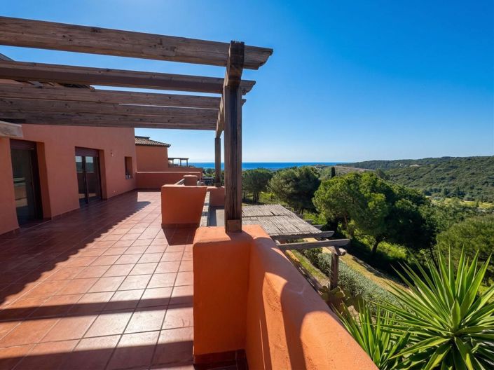 Image No.44-2 Bed Property for sale