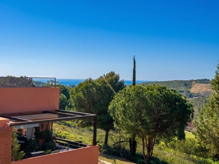 Image No.46-2 Bed Property for sale