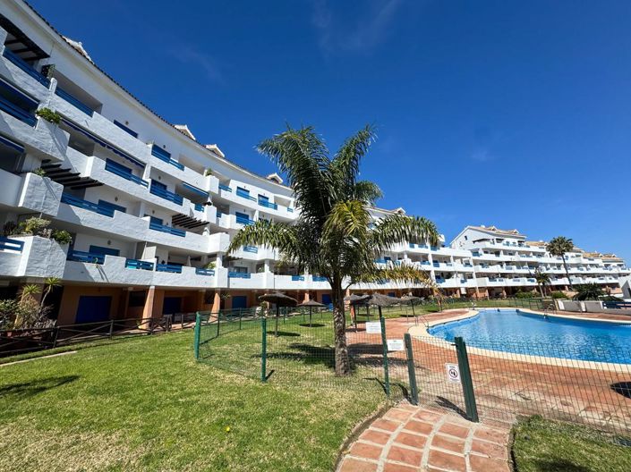 Image No.31-2 Bed Property for sale