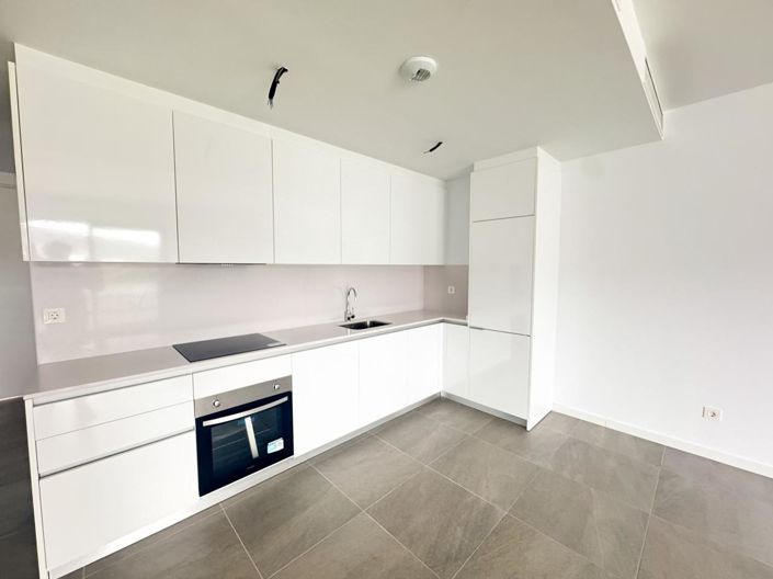 Image No.9-4 Bed Property for sale