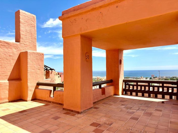 Image No.3-3 Bed Property for sale
