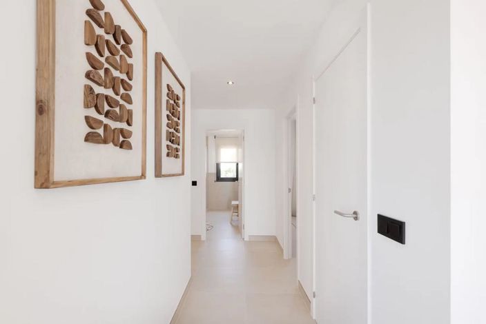 Image No.5-2 Bed Property for sale