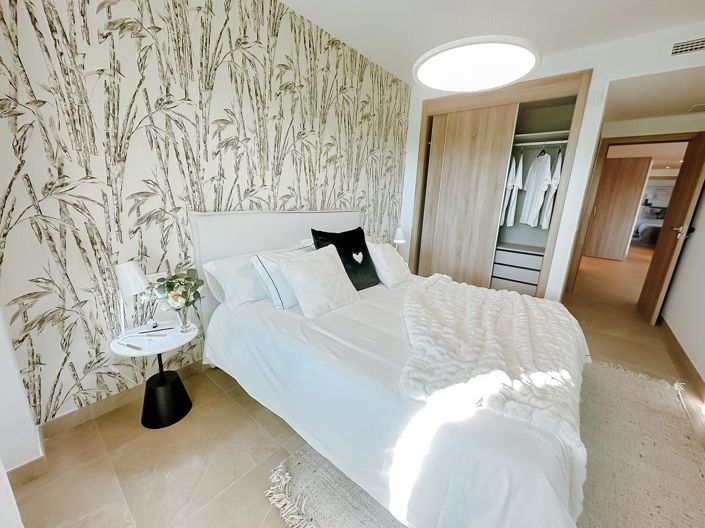 Image No.22-2 Bed Property for sale