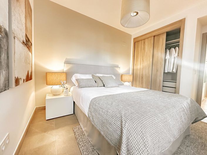 Image No.29-2 Bed Property for sale