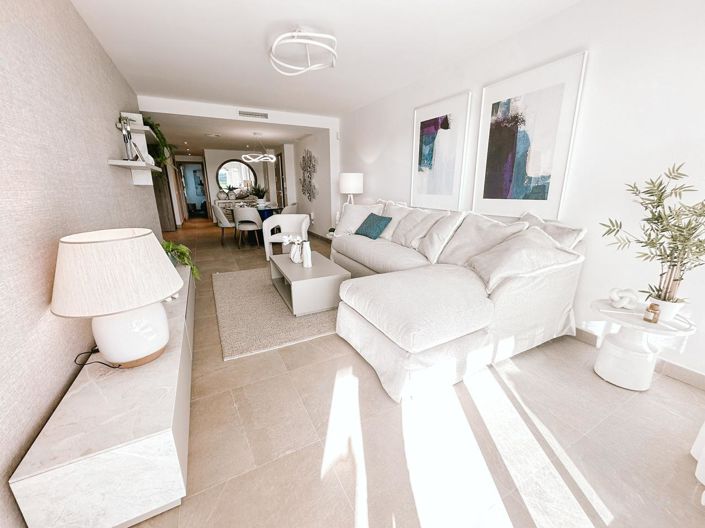 Image No.9-2 Bed Property for sale