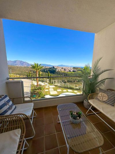 Image No.35-3 Bed Property for sale