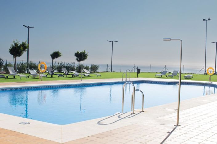 Image No.41-3 Bed Property for sale