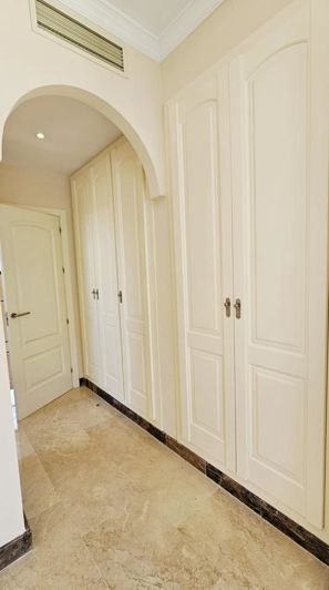 Image No.36-3 Bed Property for sale