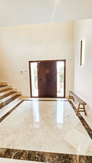 Image No.52-3 Bed Property for sale