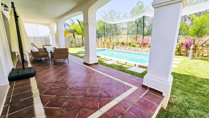 Image No.55-3 Bed Property for sale