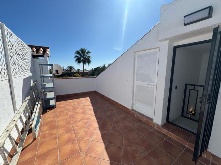 Image No.47-2 Bed Property for sale
