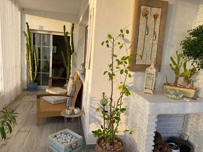 Image No.29-2 Bed Property for sale