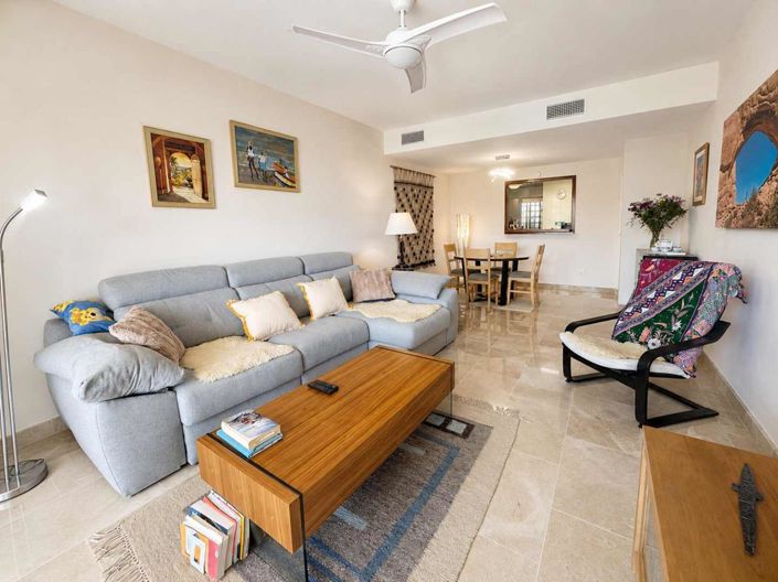 Image No.14-2 Bed Property for sale