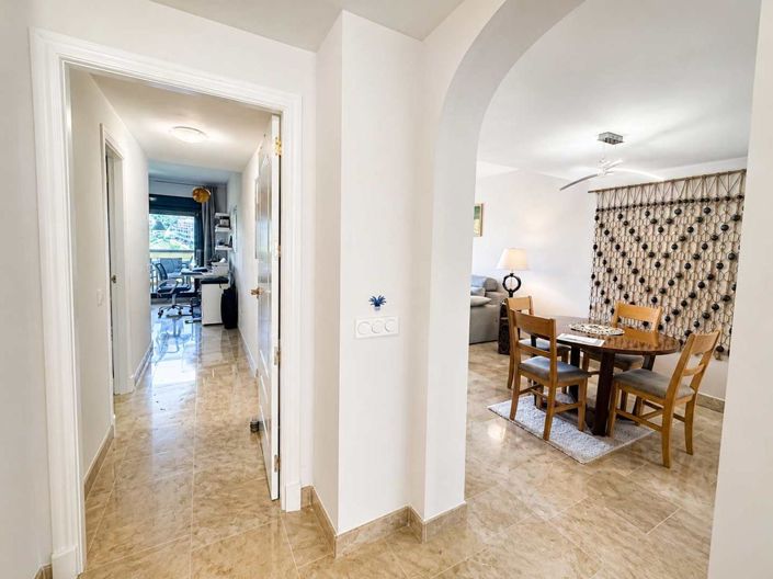 Image No.18-2 Bed Property for sale