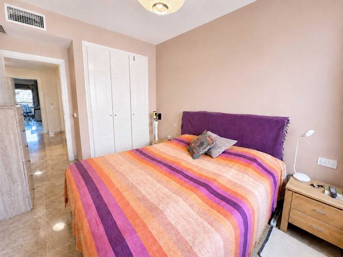Image No.26-2 Bed Property for sale