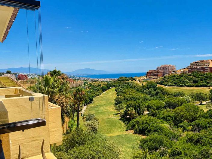 Image No.40-2 Bed Property for sale