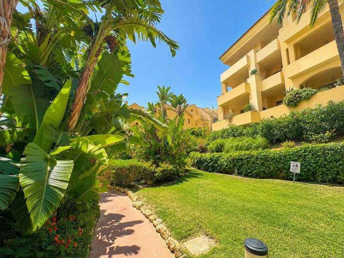 Image No.45-2 Bed Property for sale