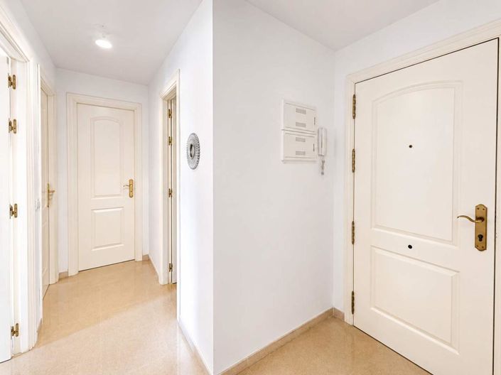 Image No.16-2 Bed Property for sale
