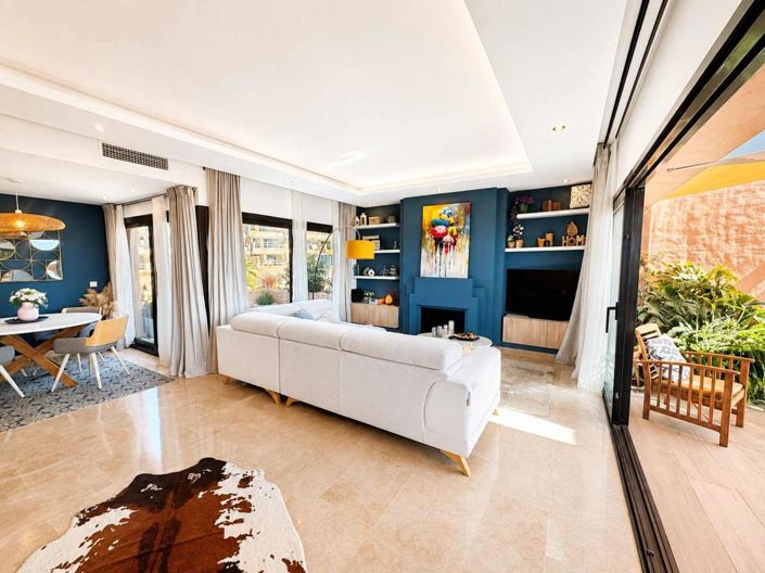 Image No.21-3 Bed Property for sale