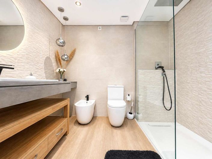 Image No.36-3 Bed Property for sale