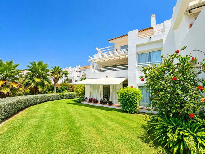 Image No.53-2 Bed Property for sale