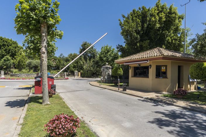 Image No.24-Propriété de 4 chambres à vendre à San Roque