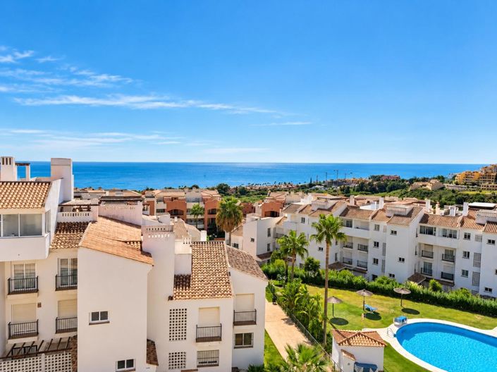 Image No.40-2 Bed Property for sale