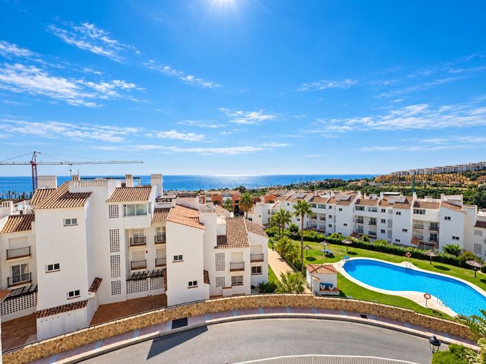 Image No.41-2 Bed Property for sale