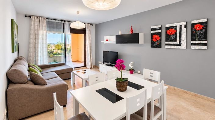 Image No.4-2 Bed Property for sale