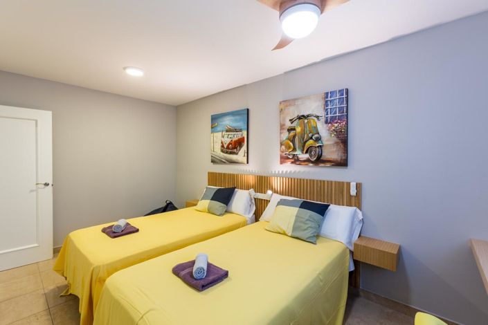 Image No.22-3 Bed Property for sale
