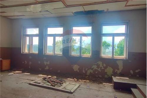 Image No.6-Commercial for sale