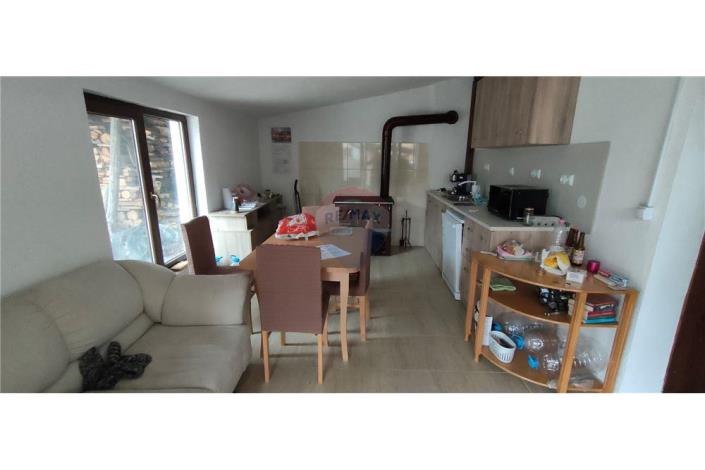 Image No.3-6 Bed Country House for sale