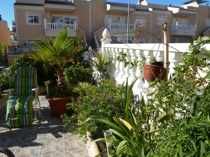 Image No.33-2 Bed Townhouse for sale