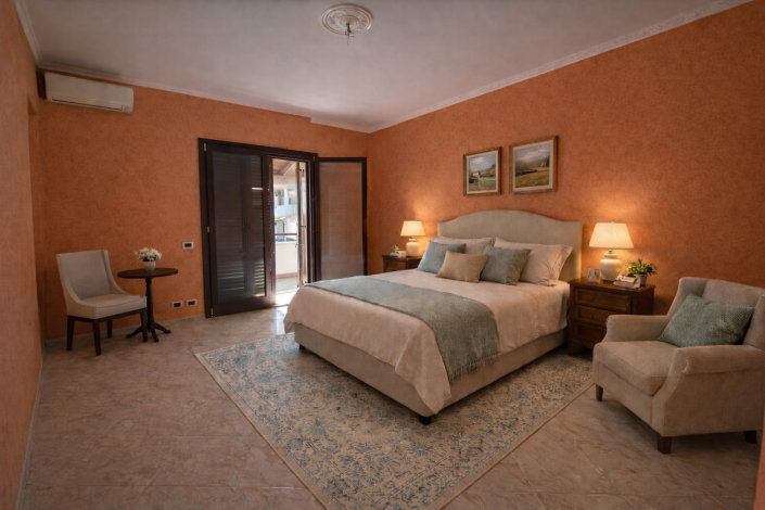 Image No.7-3 Bed Villa for sale