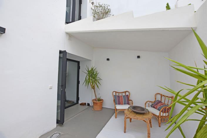 Image No.18-2 Bed Village House for sale
