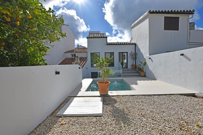 Image No.3-2 Bed Village House for sale
