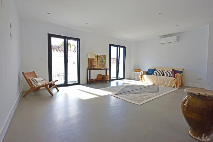 Image No.37-2 Bed Village House for sale